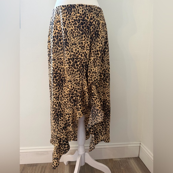 Code X Mode Size XL Nordstrom Leopard Print Asymmetrical Midi - Picture 2 of 11